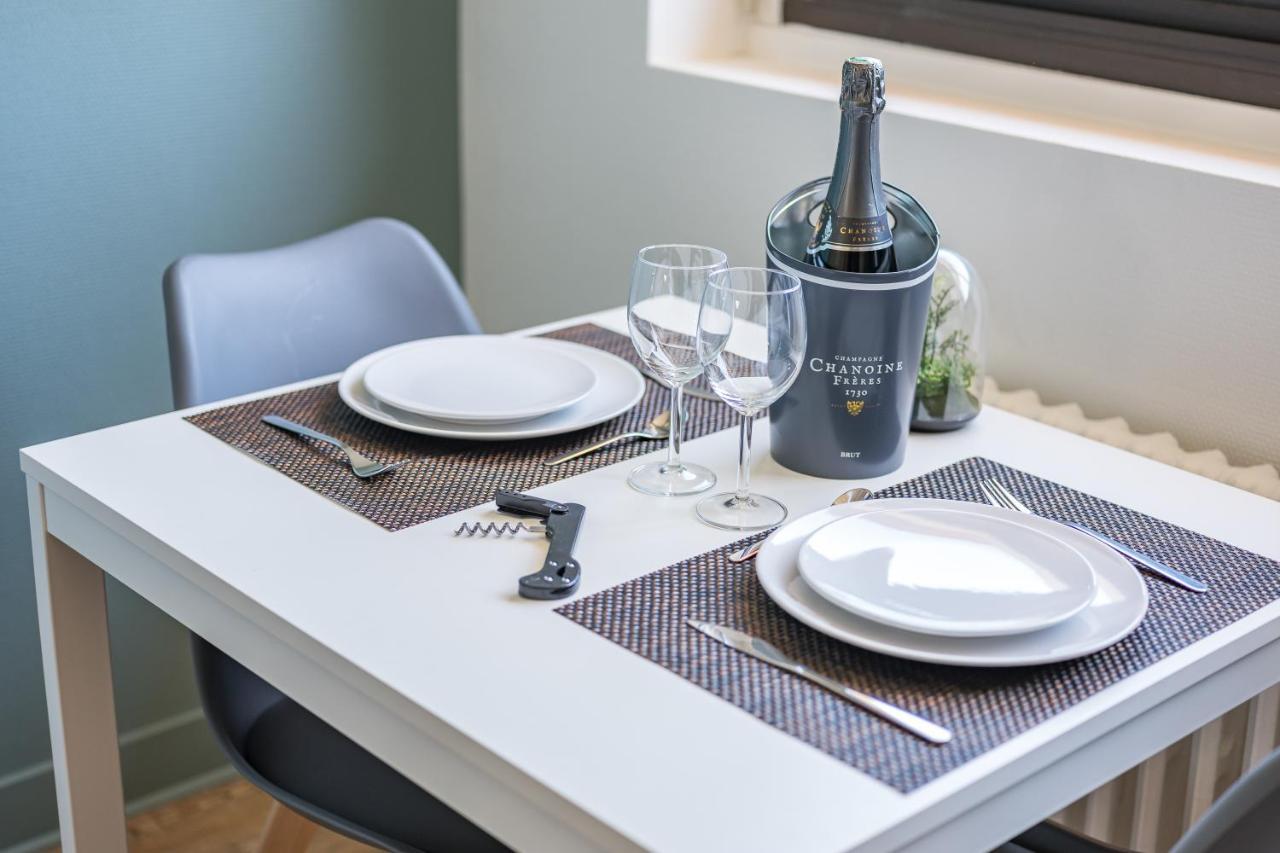 L'Eugene - 10Min Du Rer B Le Bourget, Parking, Wifi Apartamento Drancy Exterior foto